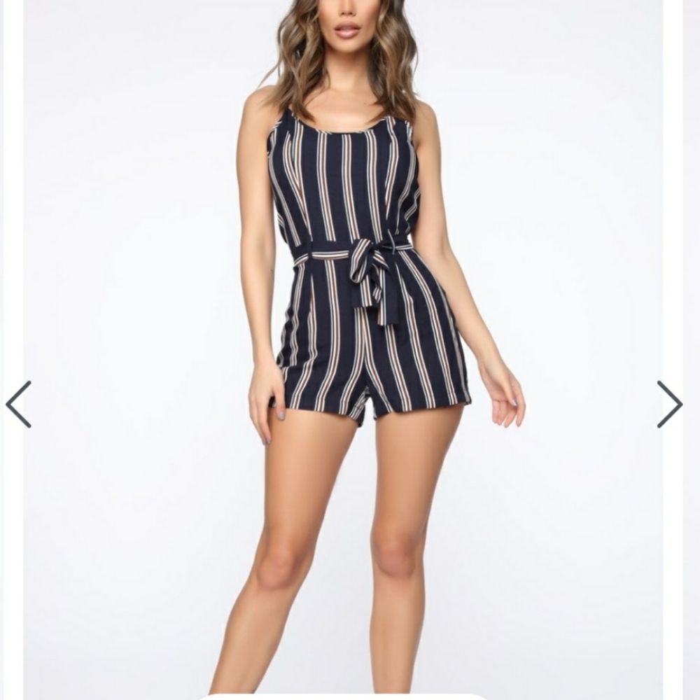 Striped romper 🌞🥂
